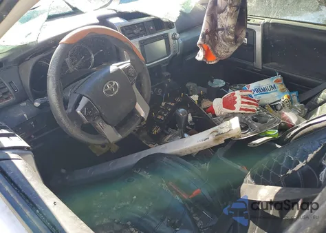 2016 Toyota 4Runner Sr5 z USA, uszkodzony, nr VIN JTEZU5JRXG5126221